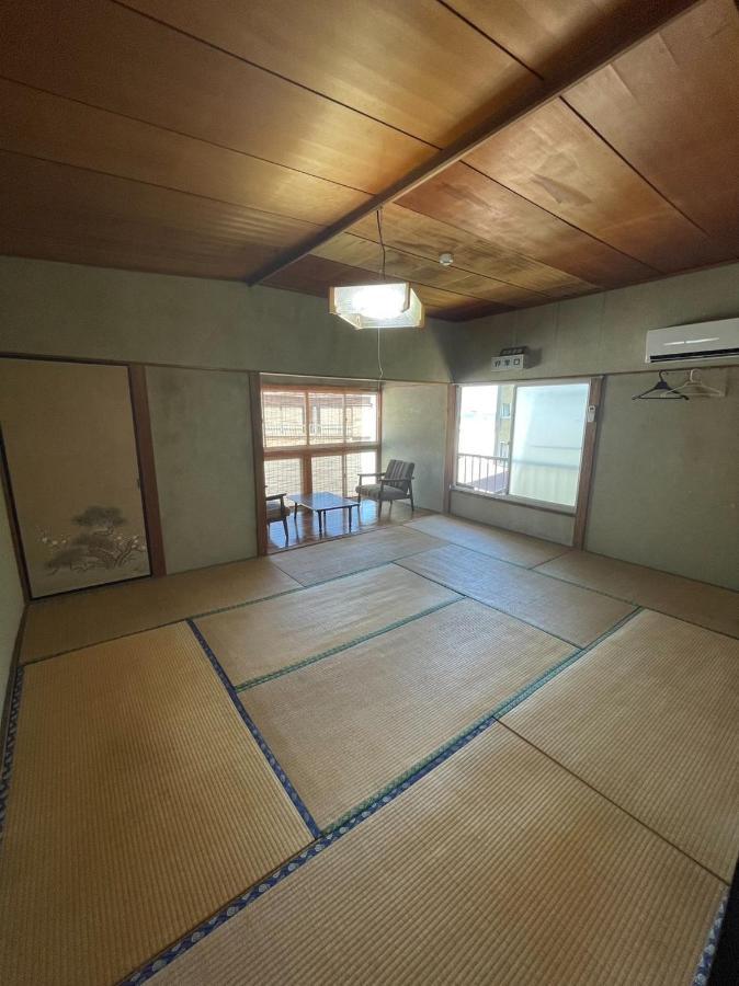 素泊まり民宿とみや Oshima Exterior foto
